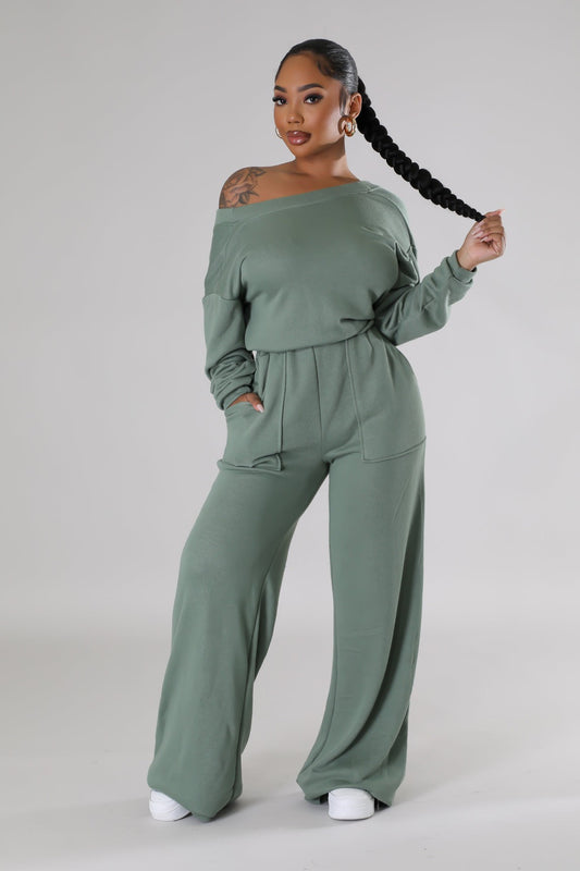 Blooming into Style: Spring Fashion Picks from Jaded Storm Online