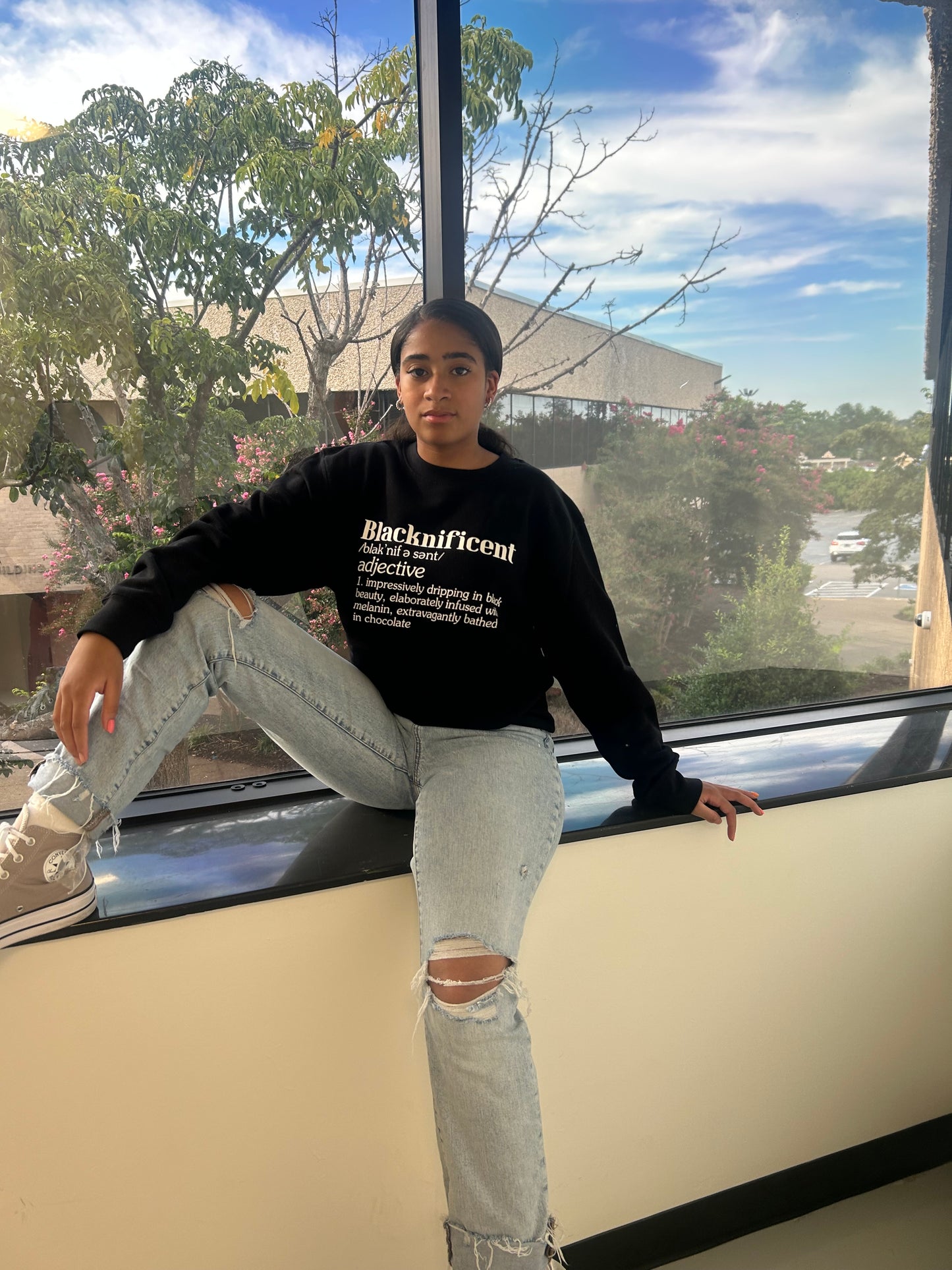 SUDADERA GRÁFICA NIFICENT NEGRA UNISEX