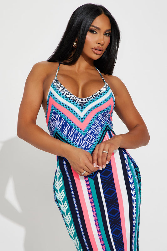 VESTIDO MAXI CON ESTAMPADO GEOMÉTRICO GIA