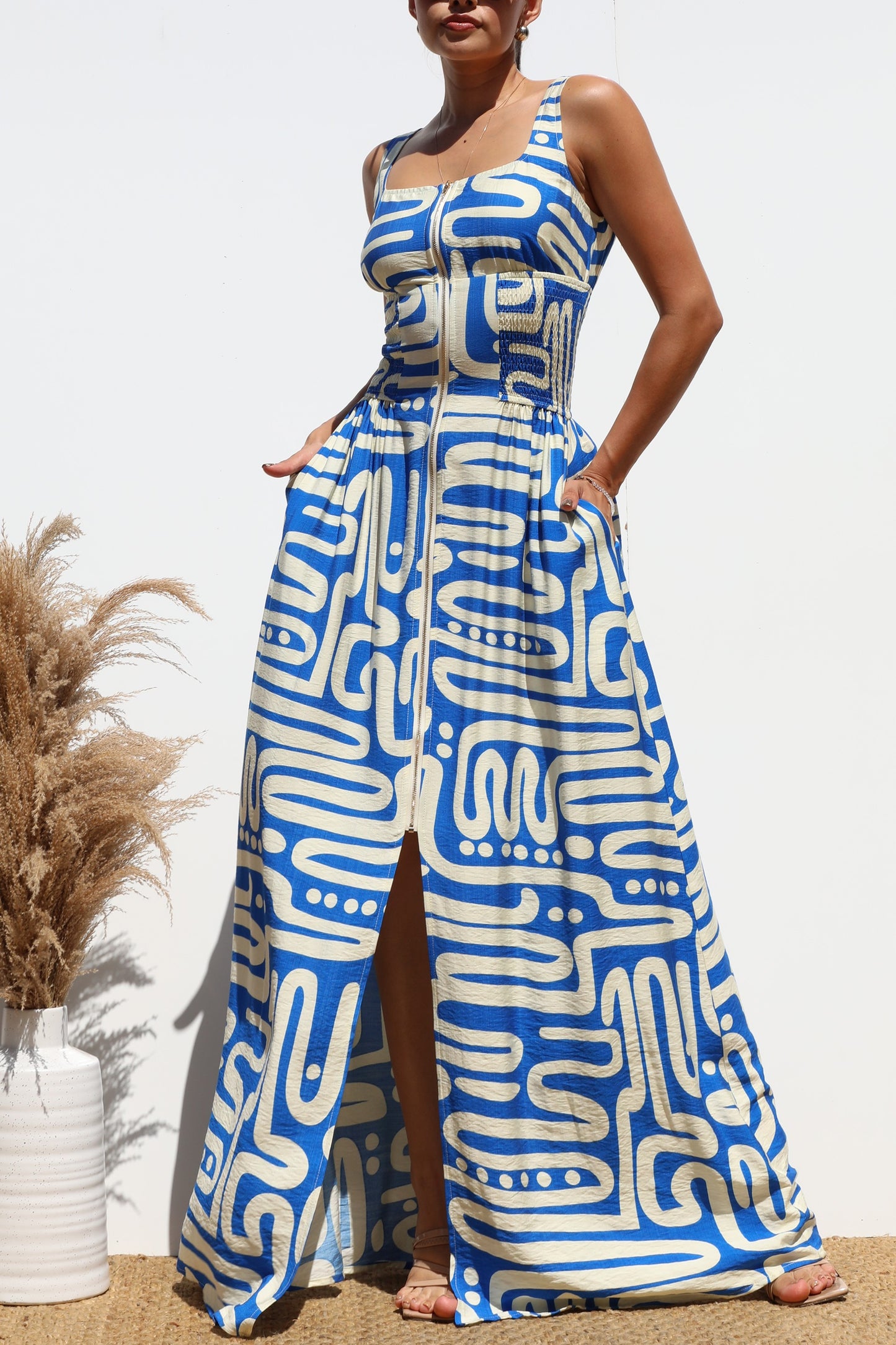 Blue Labyrinth Maxi